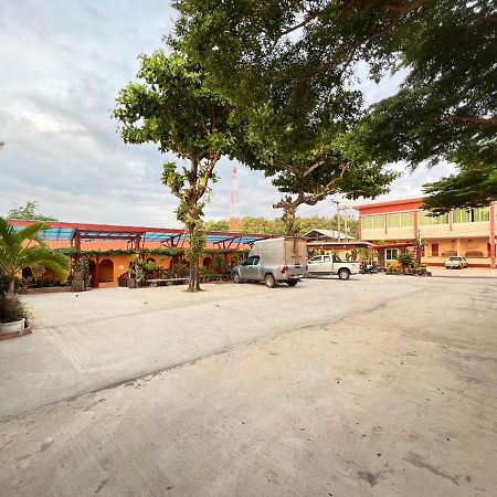 Khong Chiam Hotel Экстерьер фото